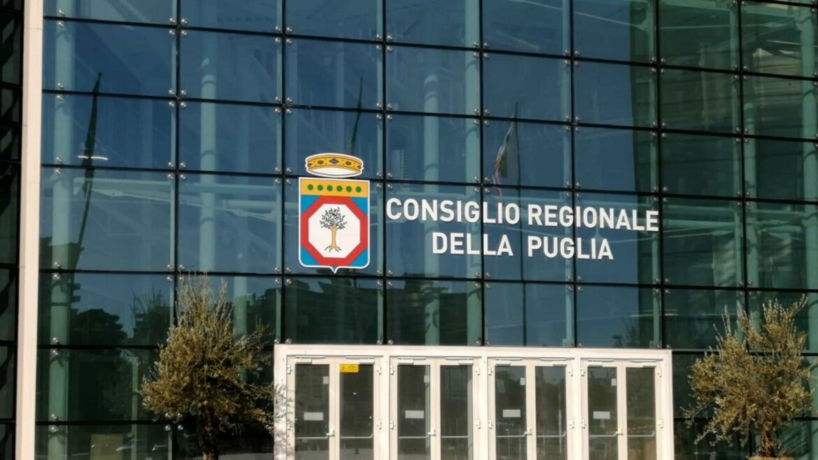consiglio regionale Puglia Regione via Gentile (1)-2